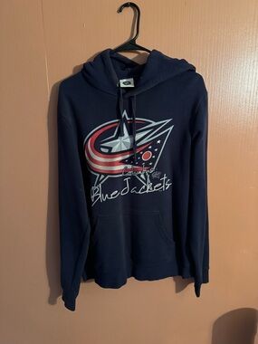 NHL Columbus Blue Jackets Hoodie Women’s Medium Navy Pullover Graphic Sweatshirt